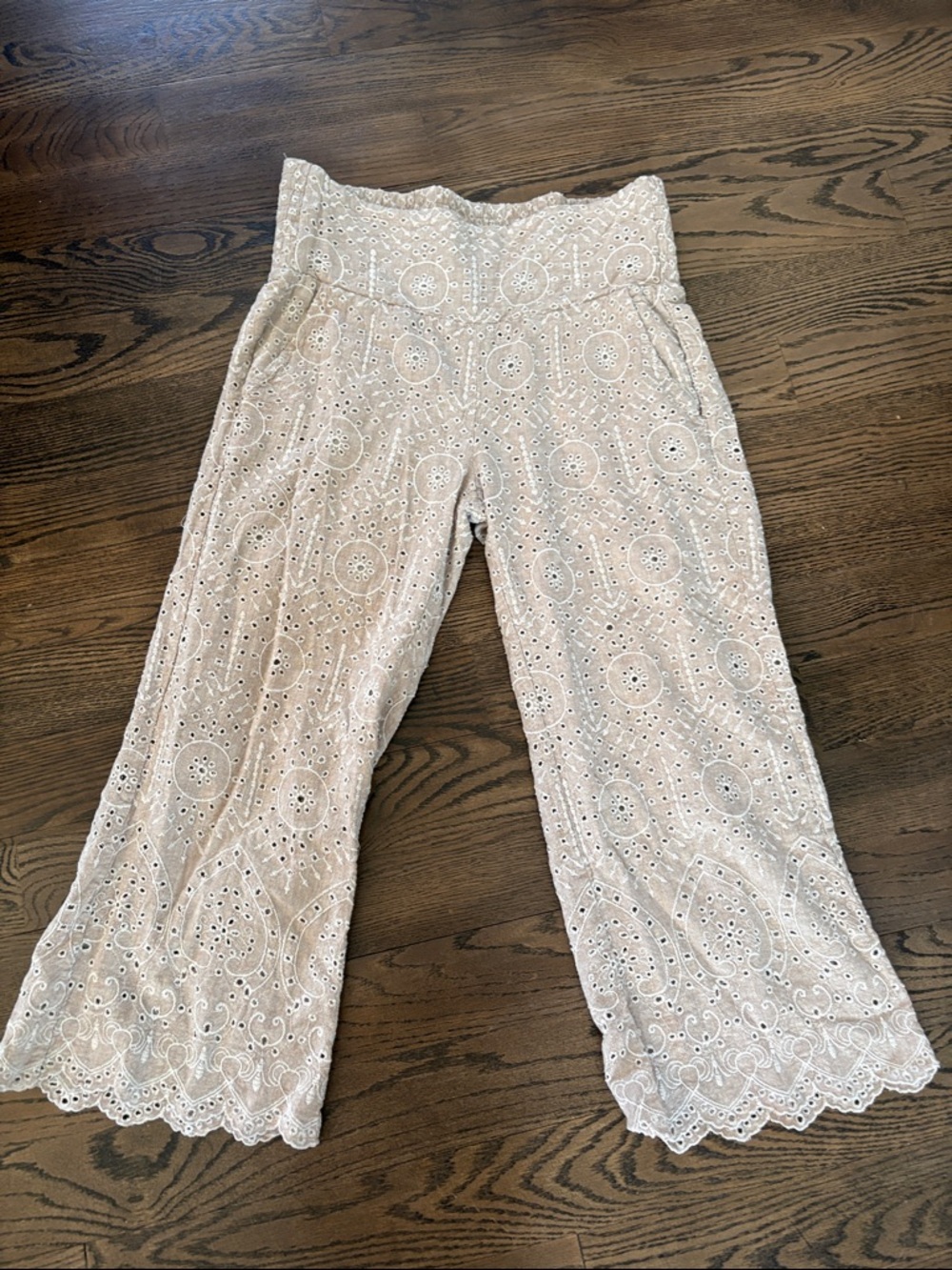 Sundance Menara Culottes‎ wide leg/eyelet cropped pants